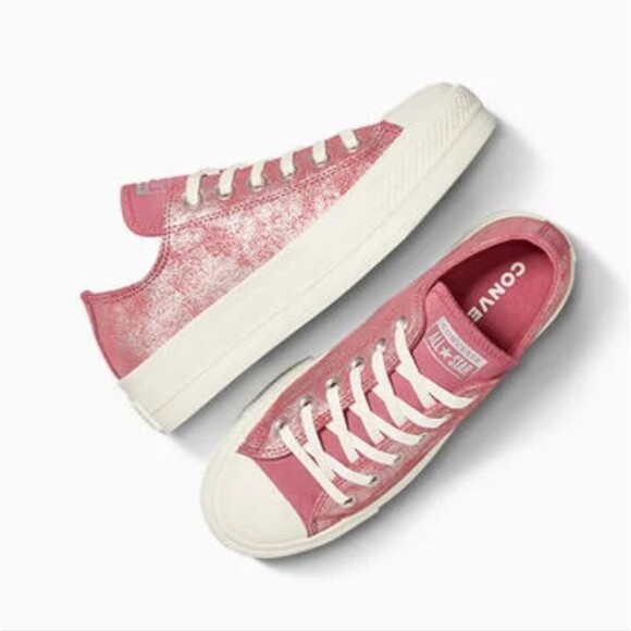 Converse Chuck Taylor All Star Lift Platform Suede Shimmer 7.5 NIB - Picture 1 of 9